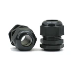 Crne najlonske kabelske uvodnice